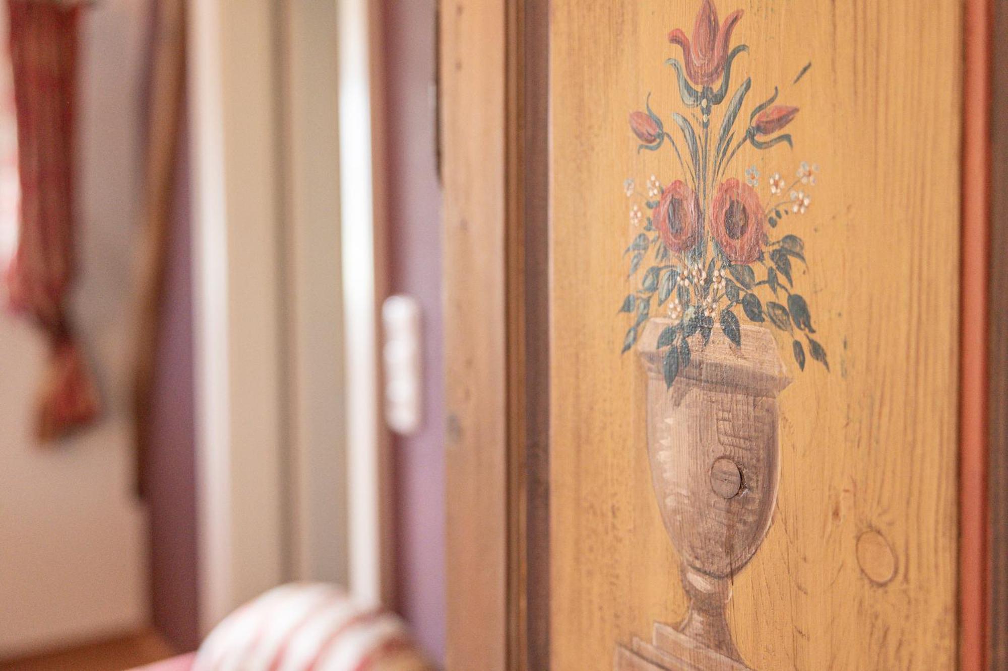 Aparthotel Ansitz Felsenheim Lermoos Ngoại thất bức ảnh